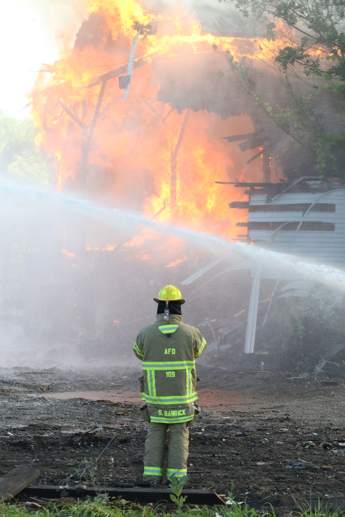 Fire_8573.JPG